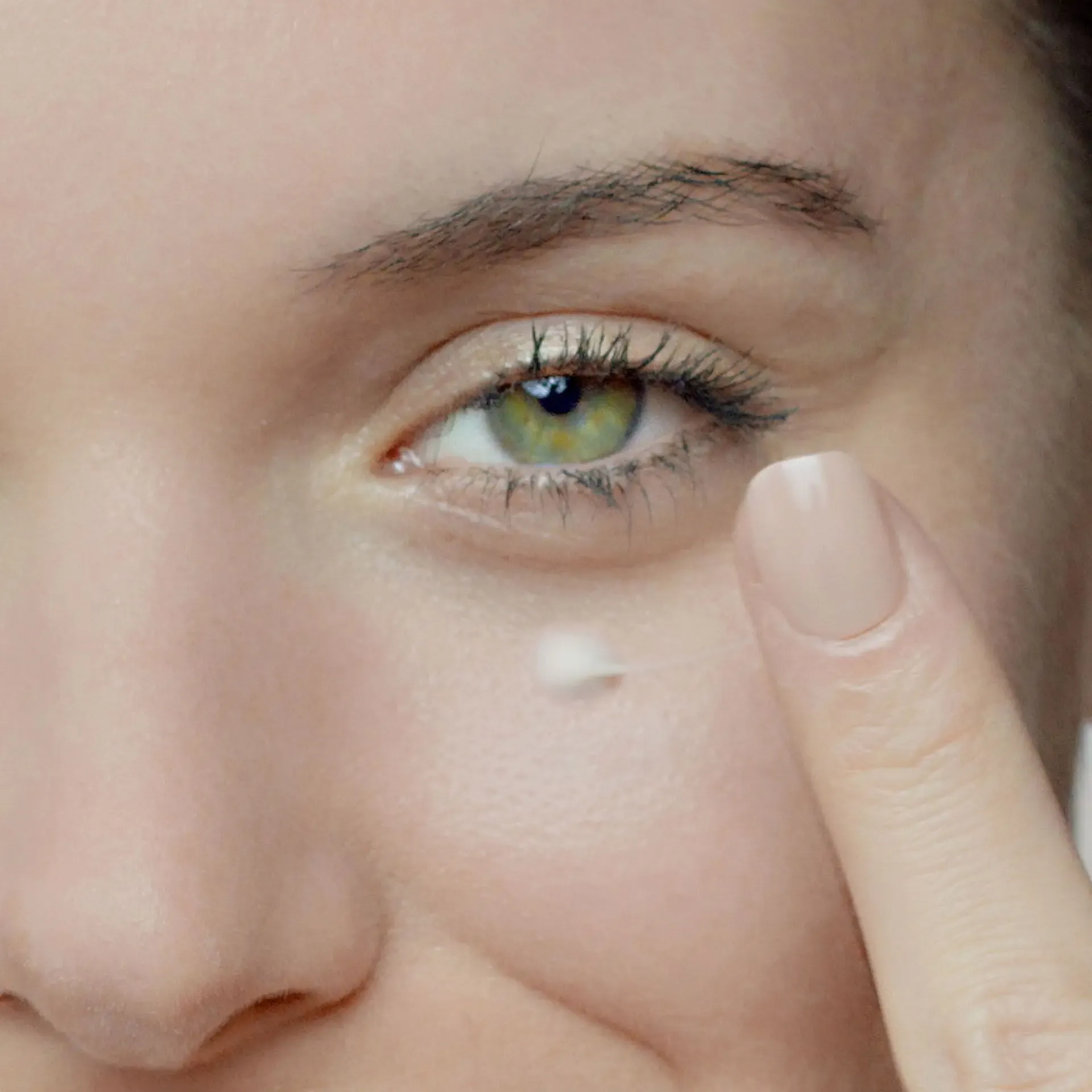 How to, application du soin Eye Recipe, étape 1