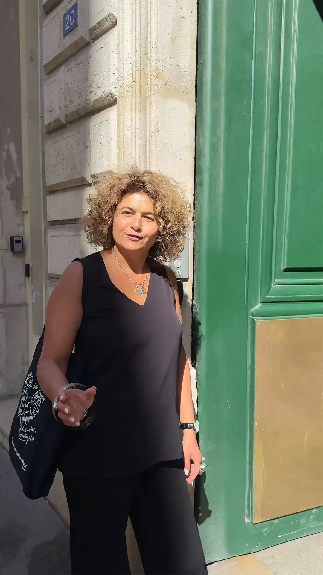 Meggi, cofondatrice de Skin Office Paris, nous fait découvrir le laboratoire